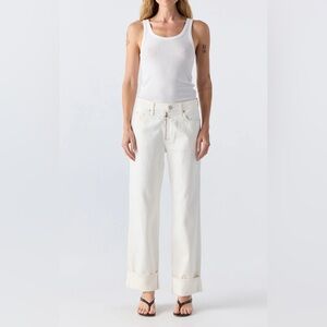 AMO Rosalind - White Lotus